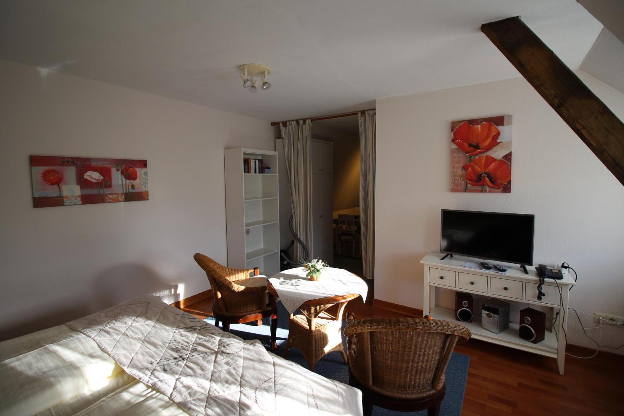 Hotel Garni Zur Post Utersum Exterior photo